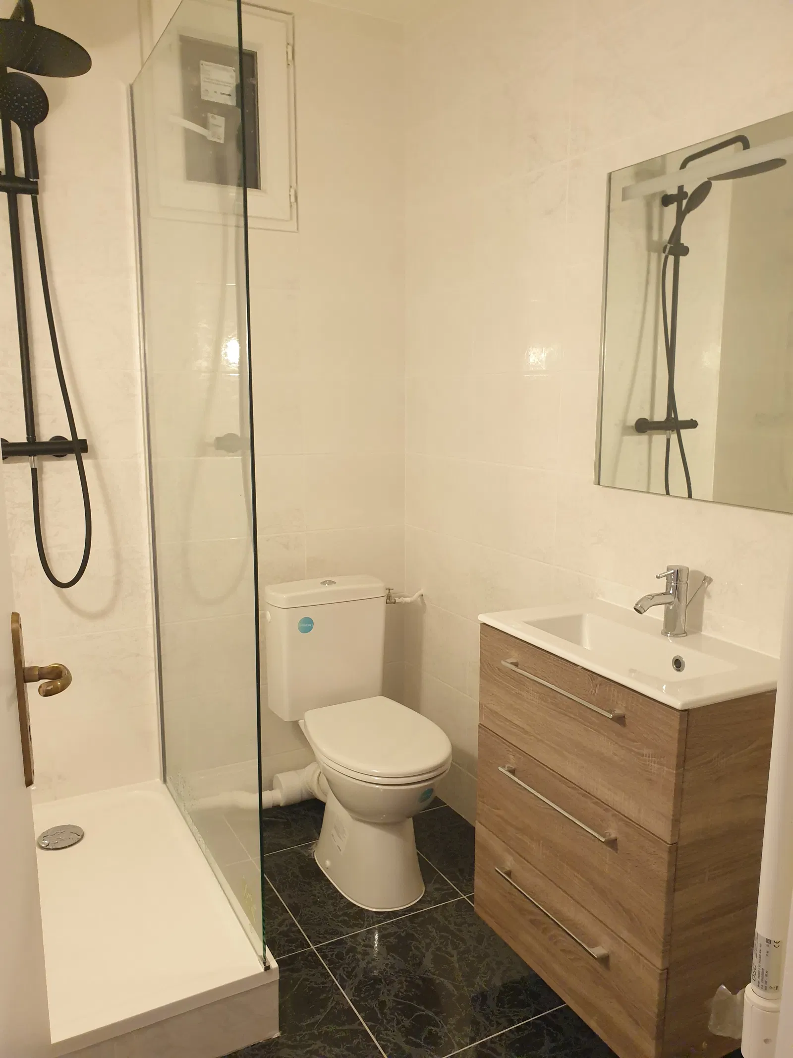 Room Rue Paul Vaillant Couturier in Thiais
