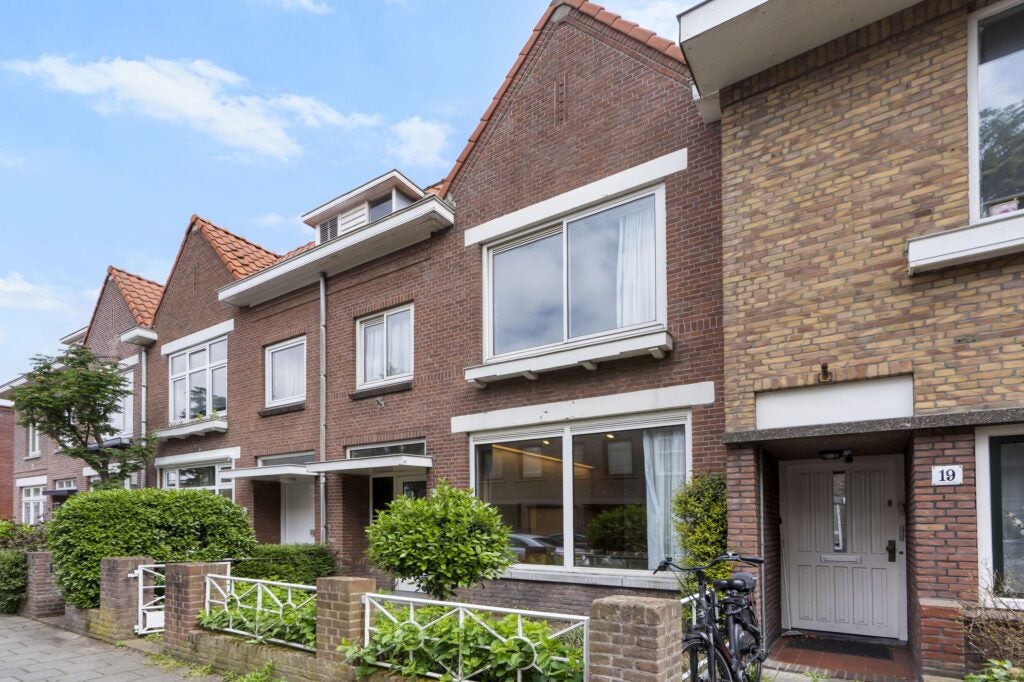 Huis Luxemburgstraat 17 in Den Haag
