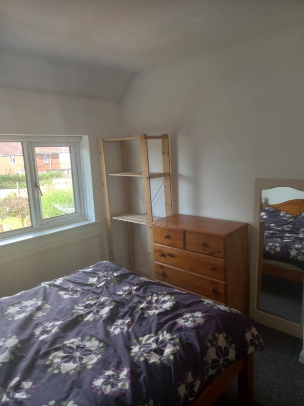 Room Saint David's Crescent in Bristol