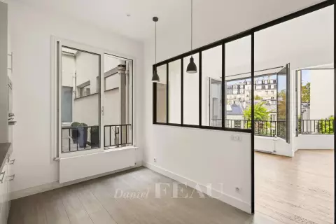 Flat Rue le Châtelier in Paris