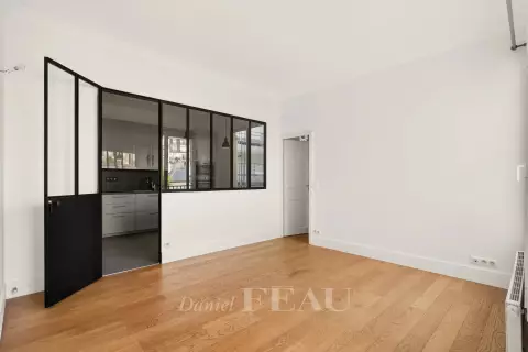 Flat Rue le Châtelier in Paris