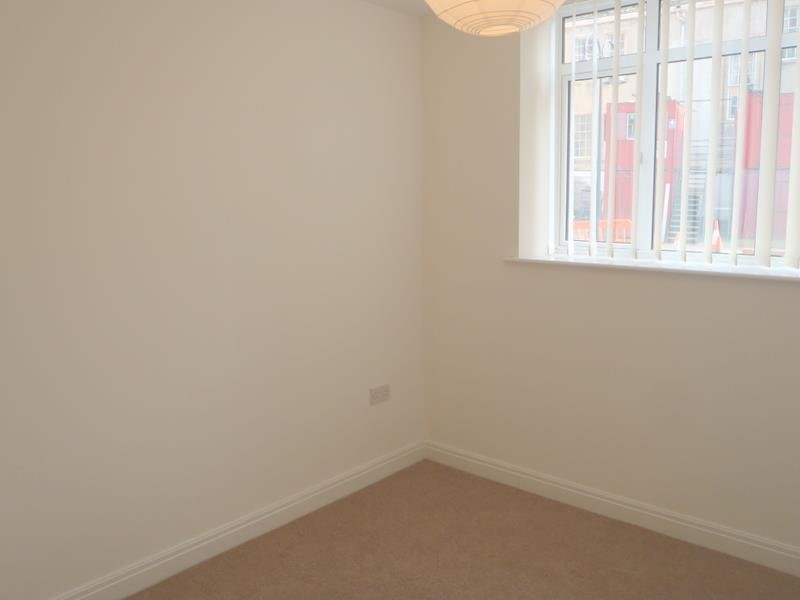 Flat Wicker Hill in Trowbridge