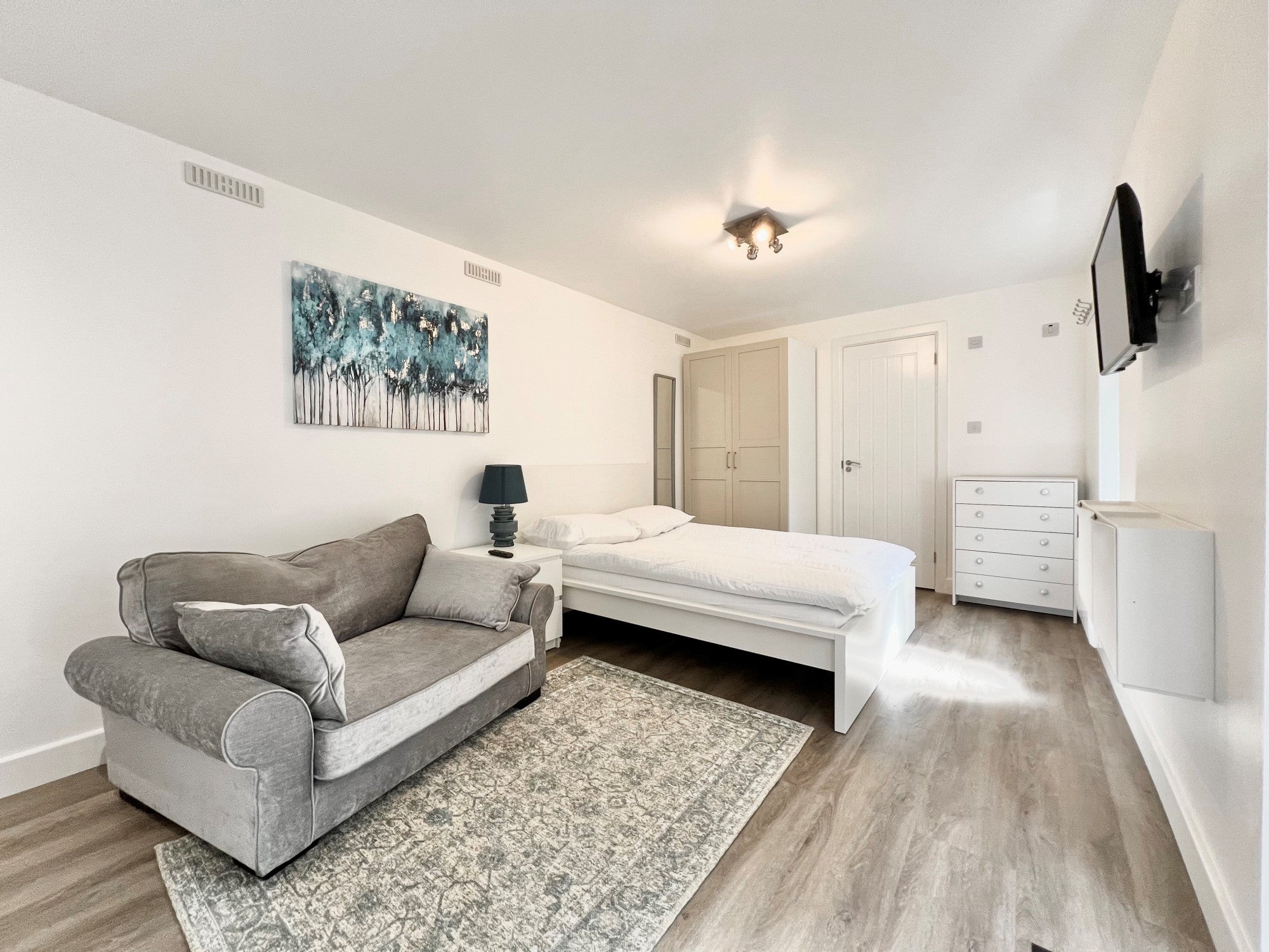Flat Lakenheath in Greater London