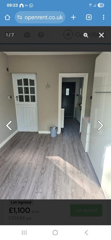 Flat Parkfield Way in Greater London