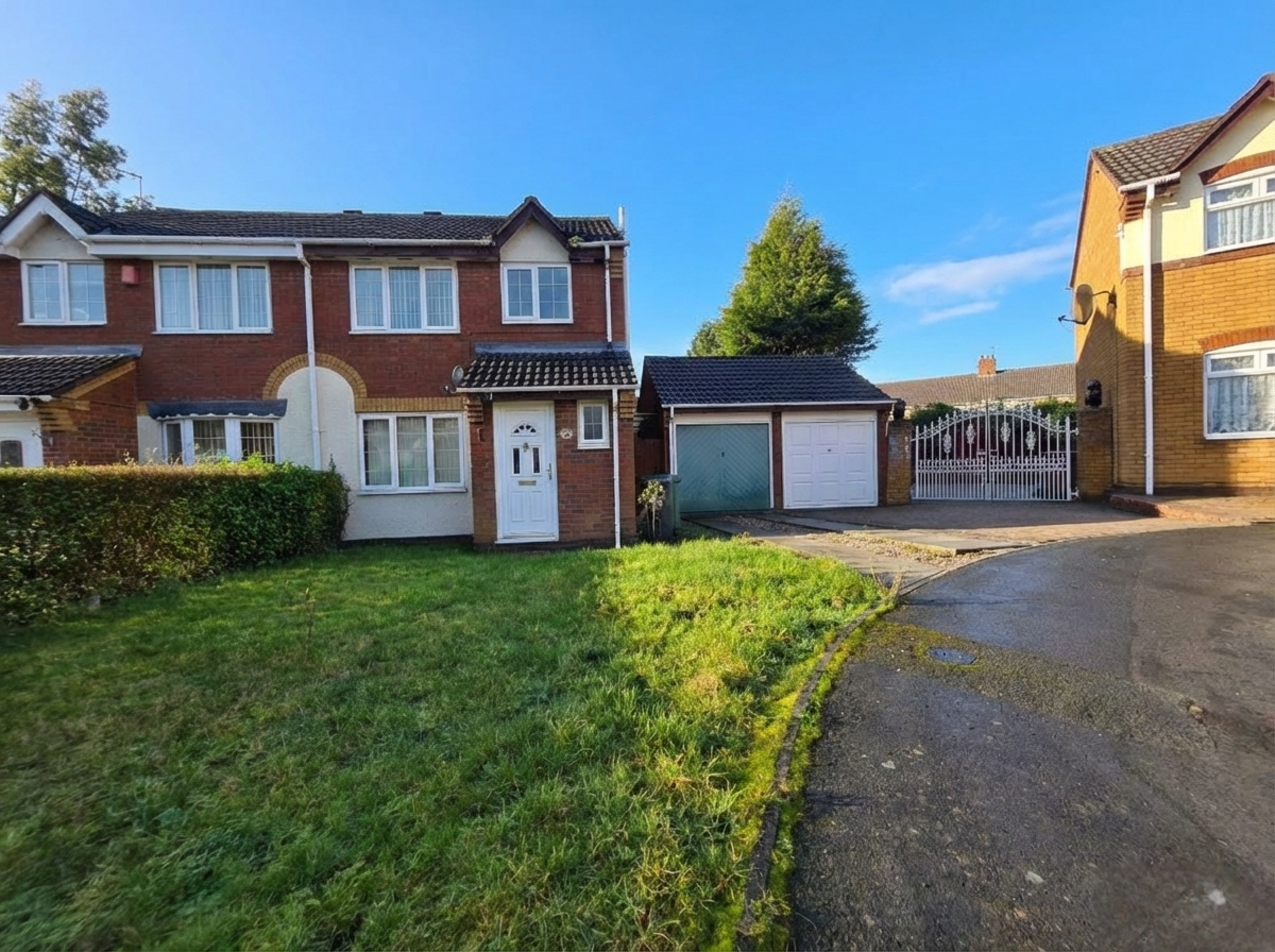House Derwent Close in Willenhall