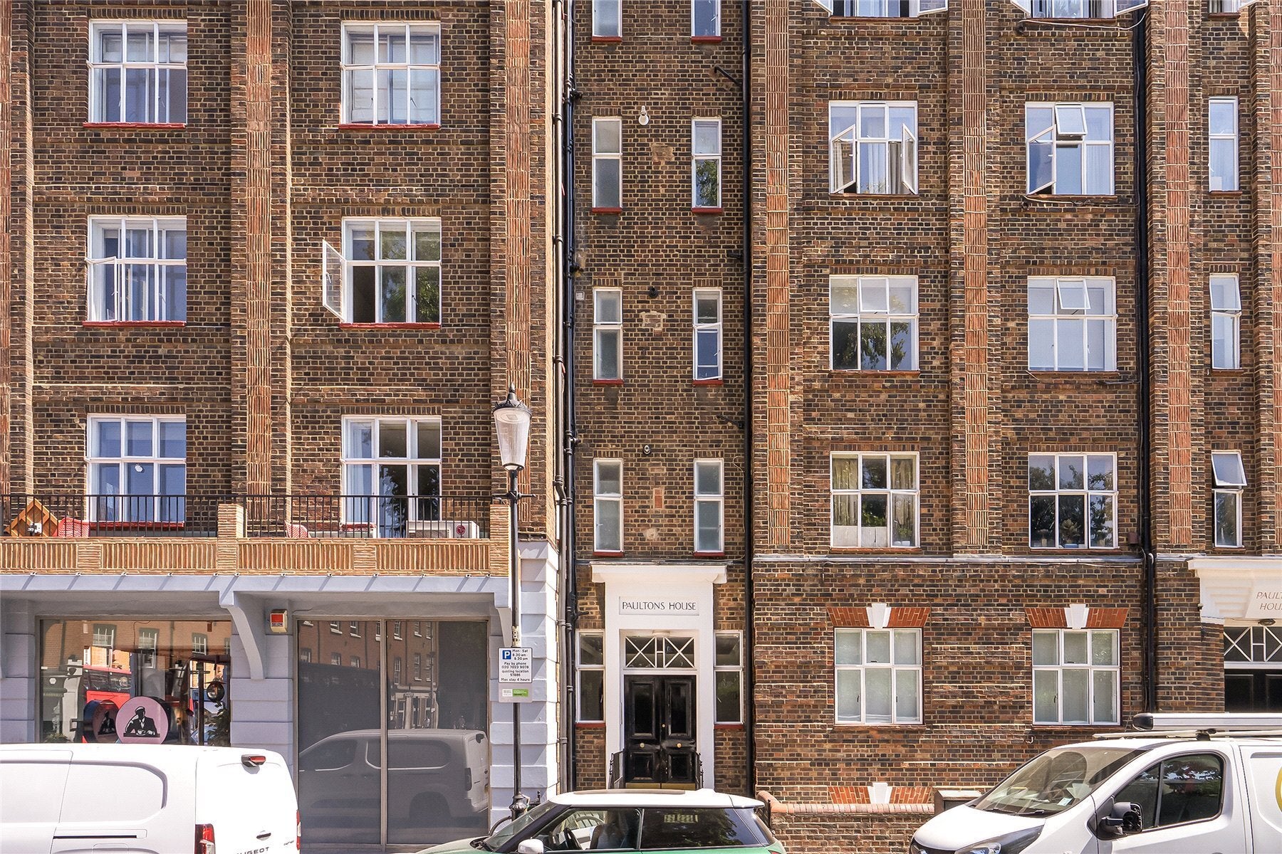 Flat King's Road in Greater London