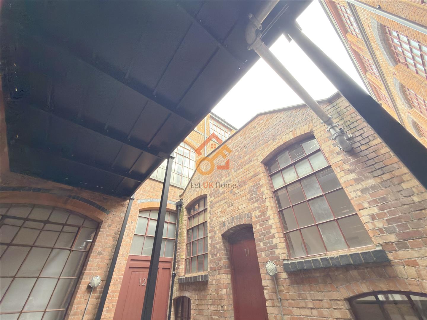 Flat Vittoria Street in Birmingham