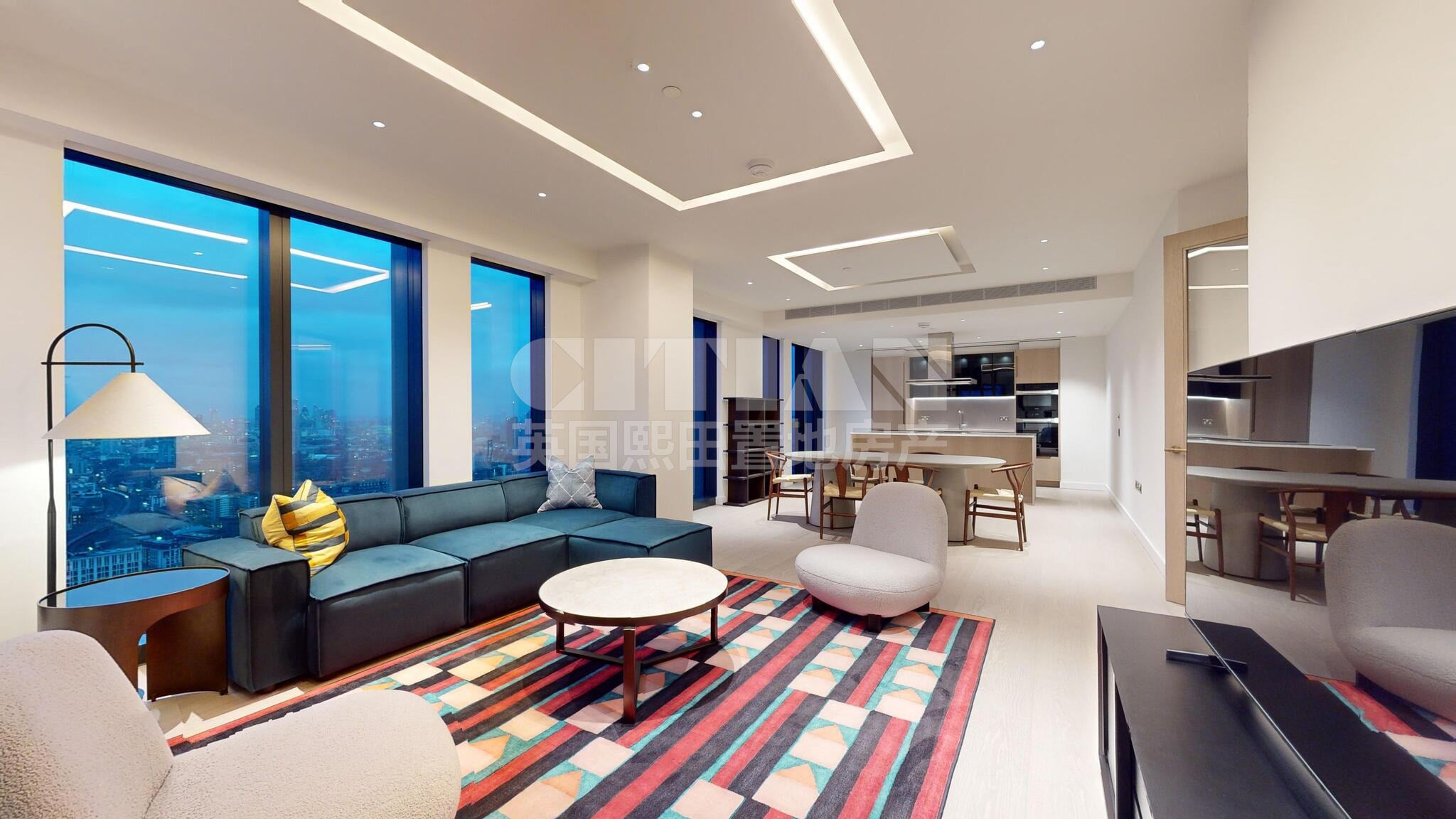 Flat Nine Elms Lane in Greater London