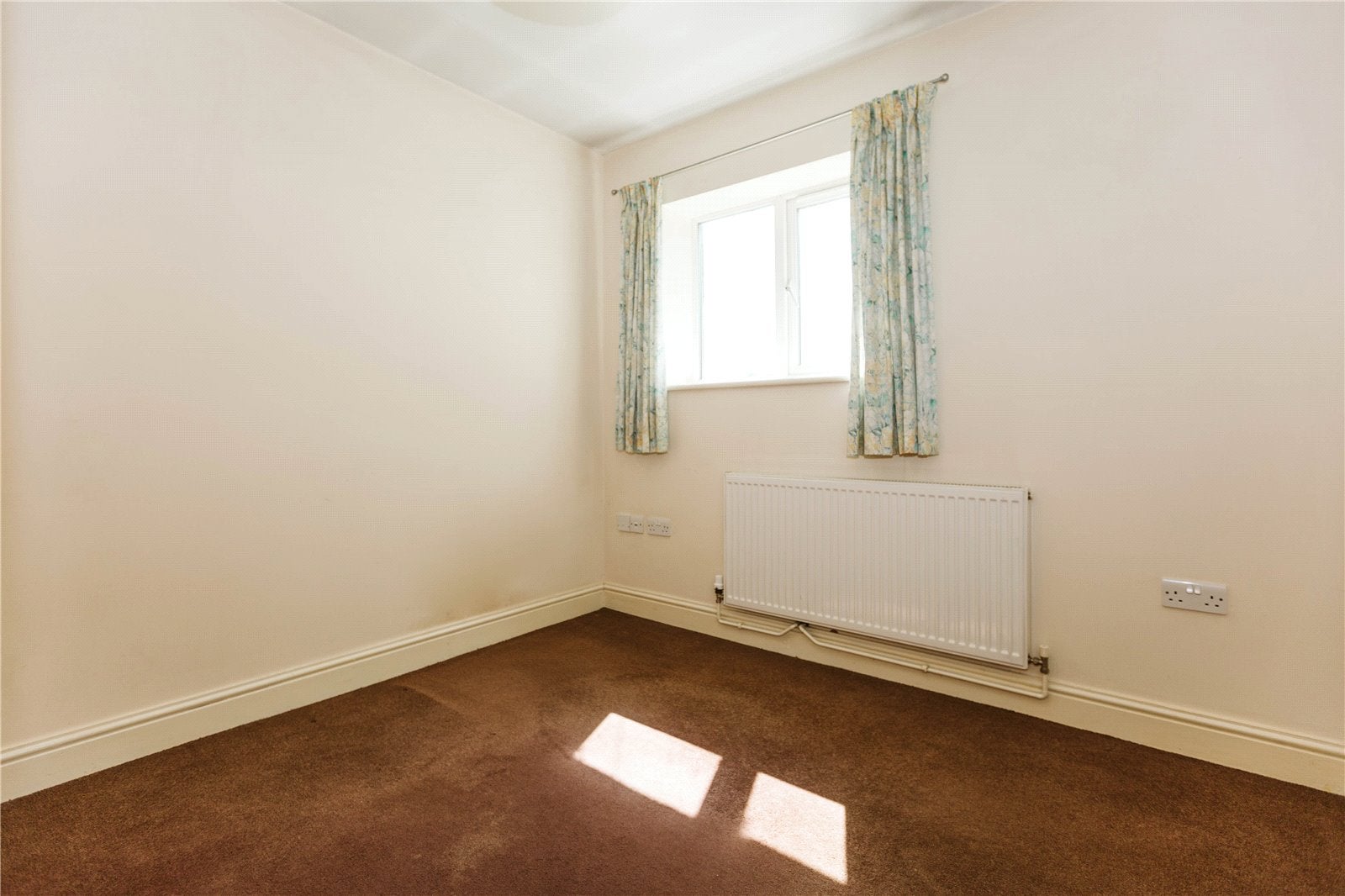 Flat Wellington Hill West in Bristol