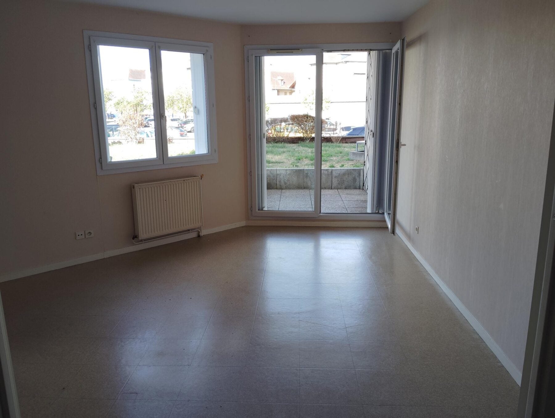 Flat Rue Madame de Staël in Montluçon