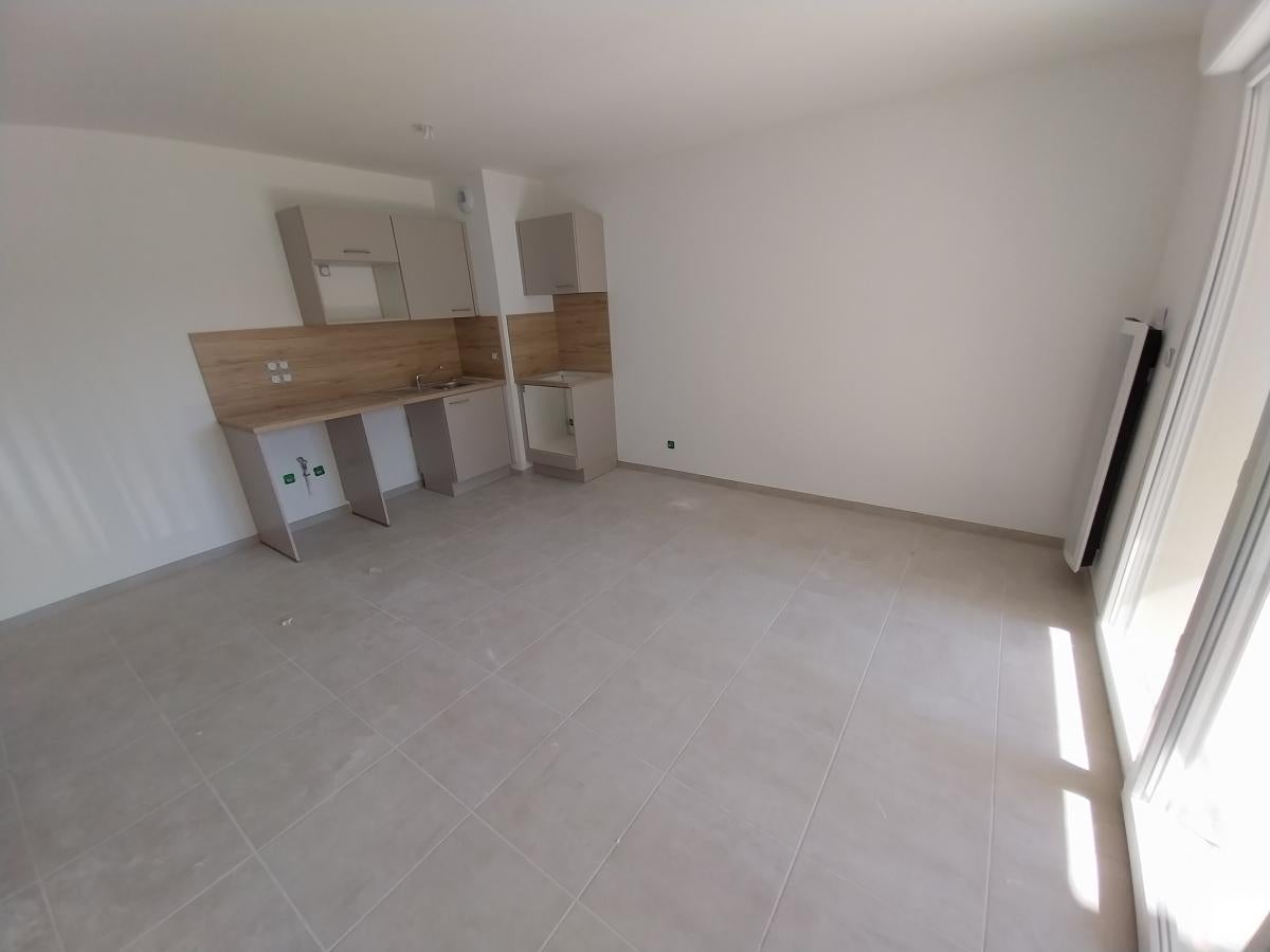 Appartement Chemin de la Gare à Saint-Maximin-la-Sainte-Baume