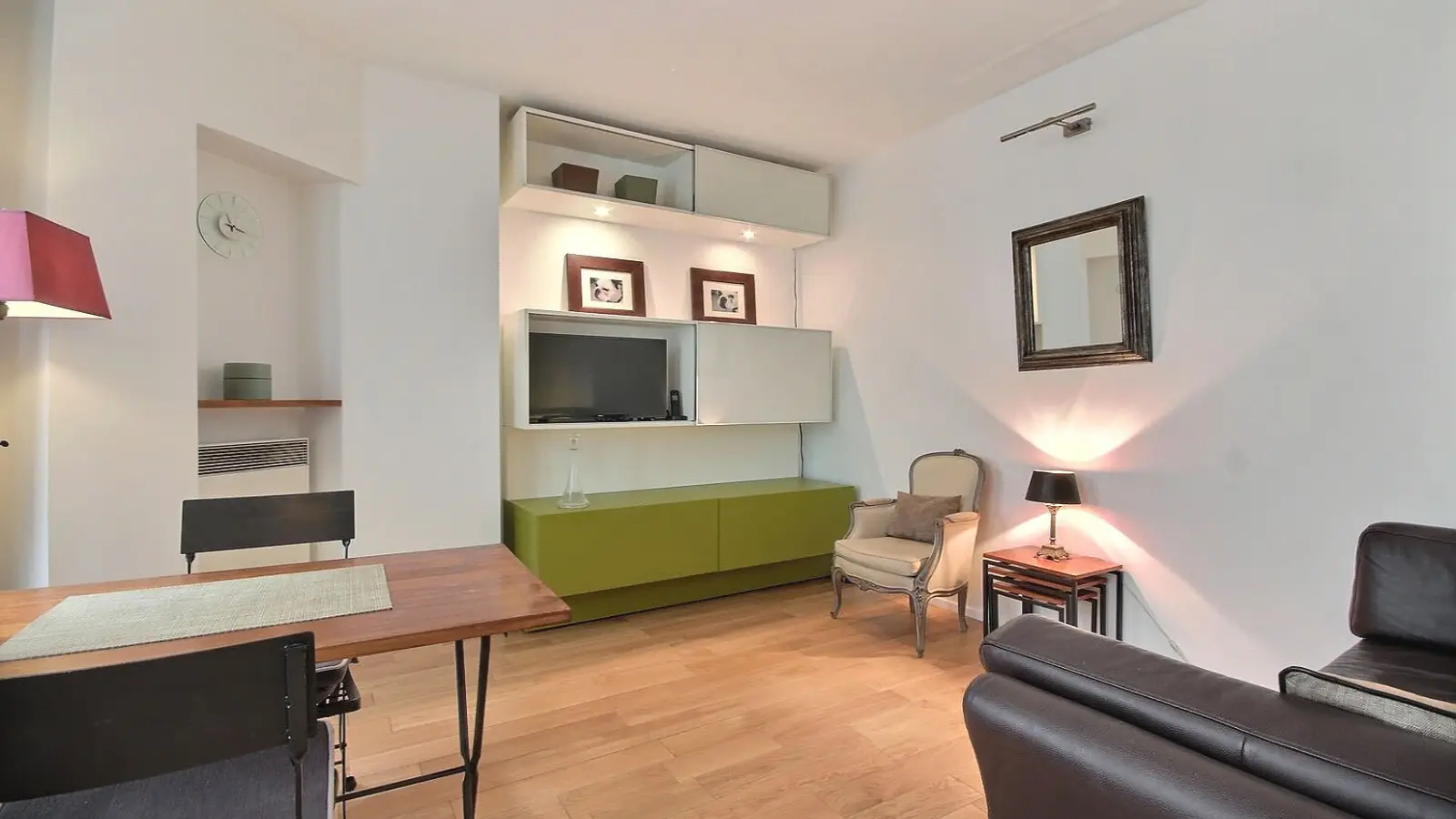 Flat Rue de Seine in Paris
