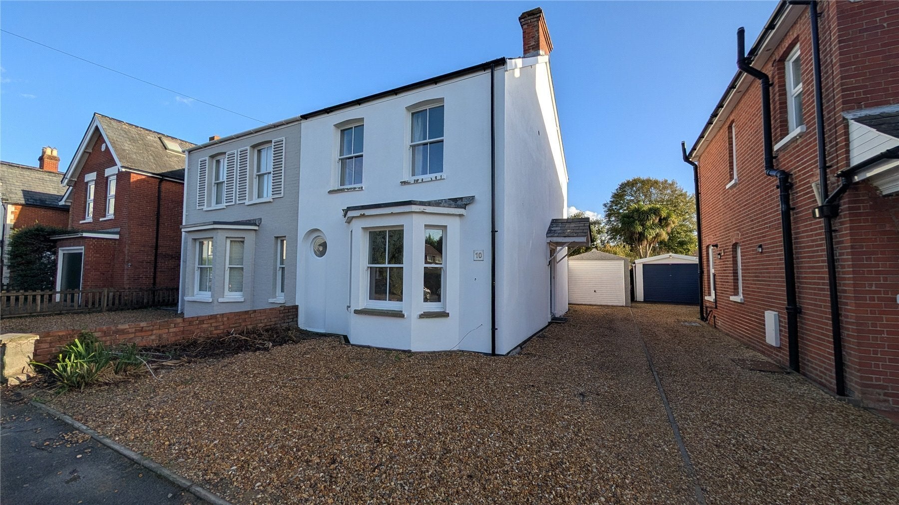 House Stanley Road in New Forest