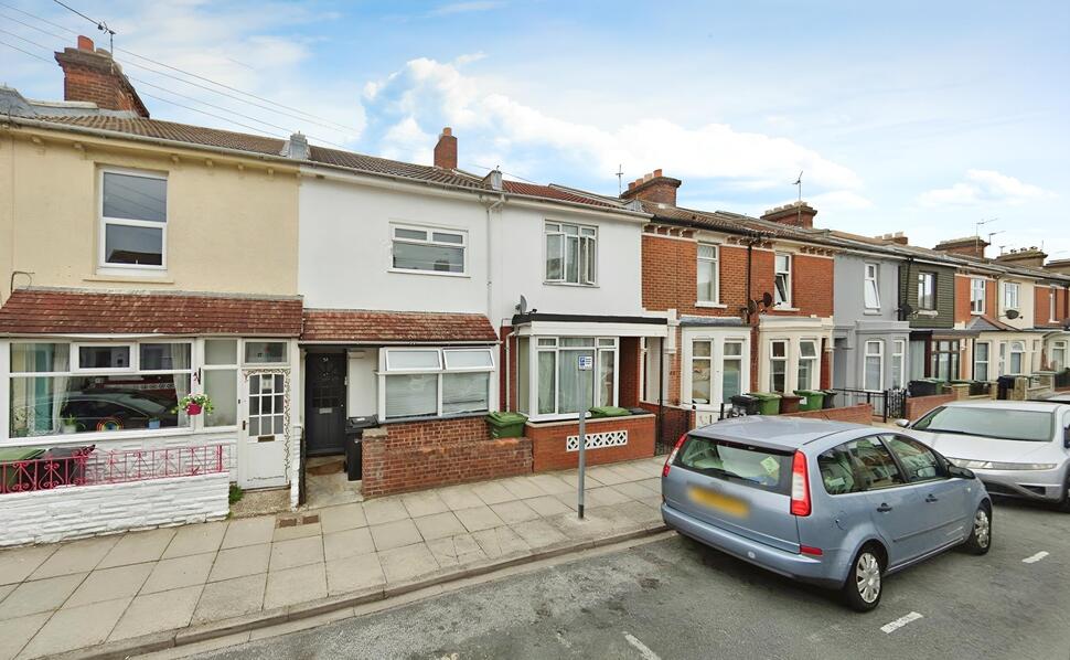 Flat Pretoria Road in Portsmouth