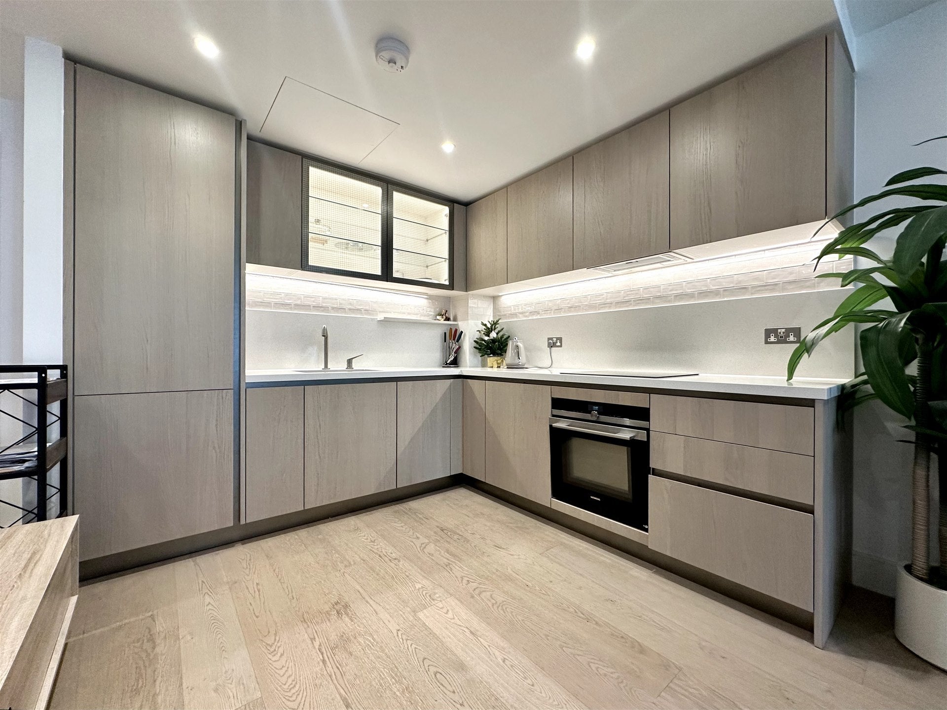 Flat Palmer Road in Greater London