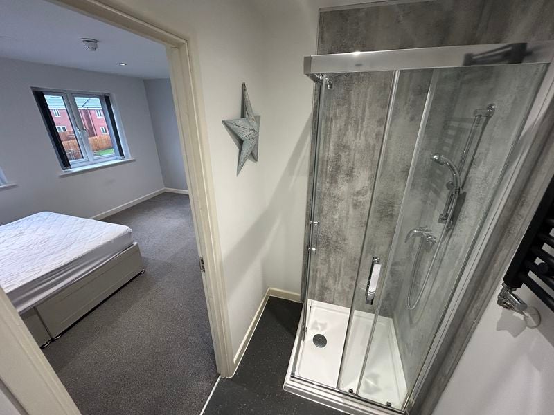 Room Titchfield Street in Mansfield Woodhouse
