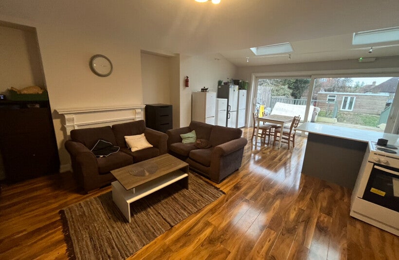 Room Norbury Hill in Greater London