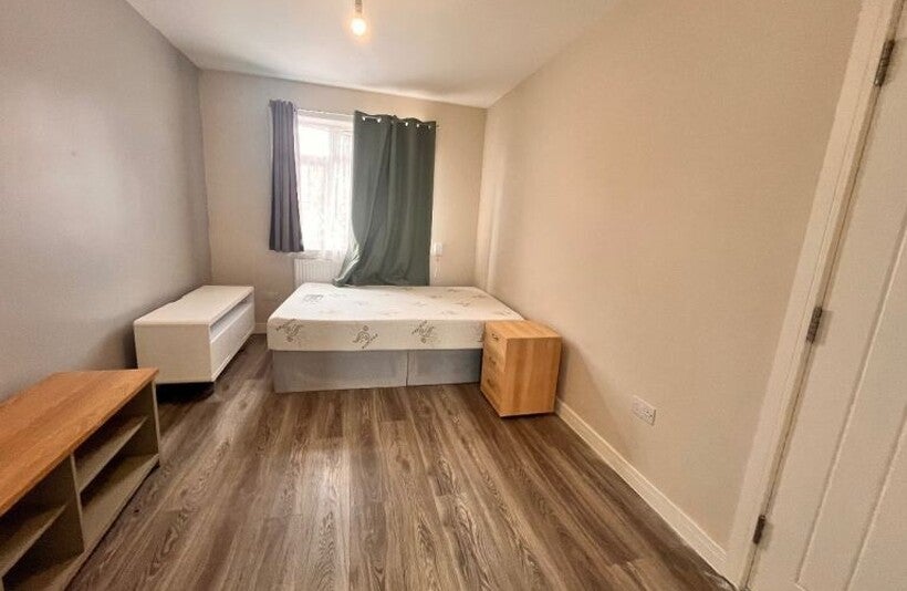 Room Norbury Hill in Greater London