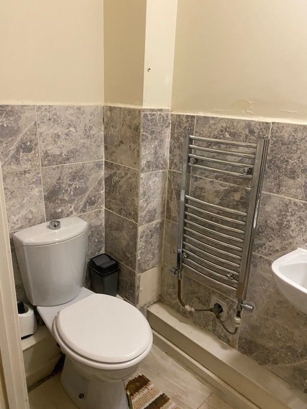 Room Defence Close in Greater London