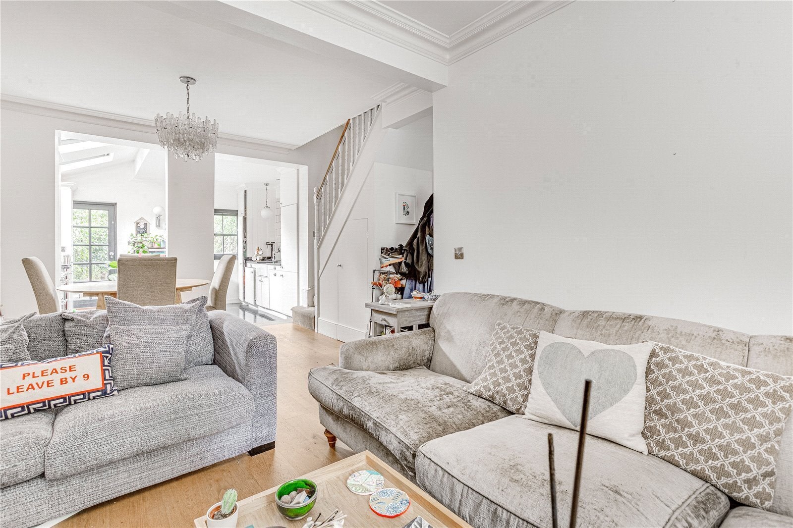House Elsley Road in Greater London