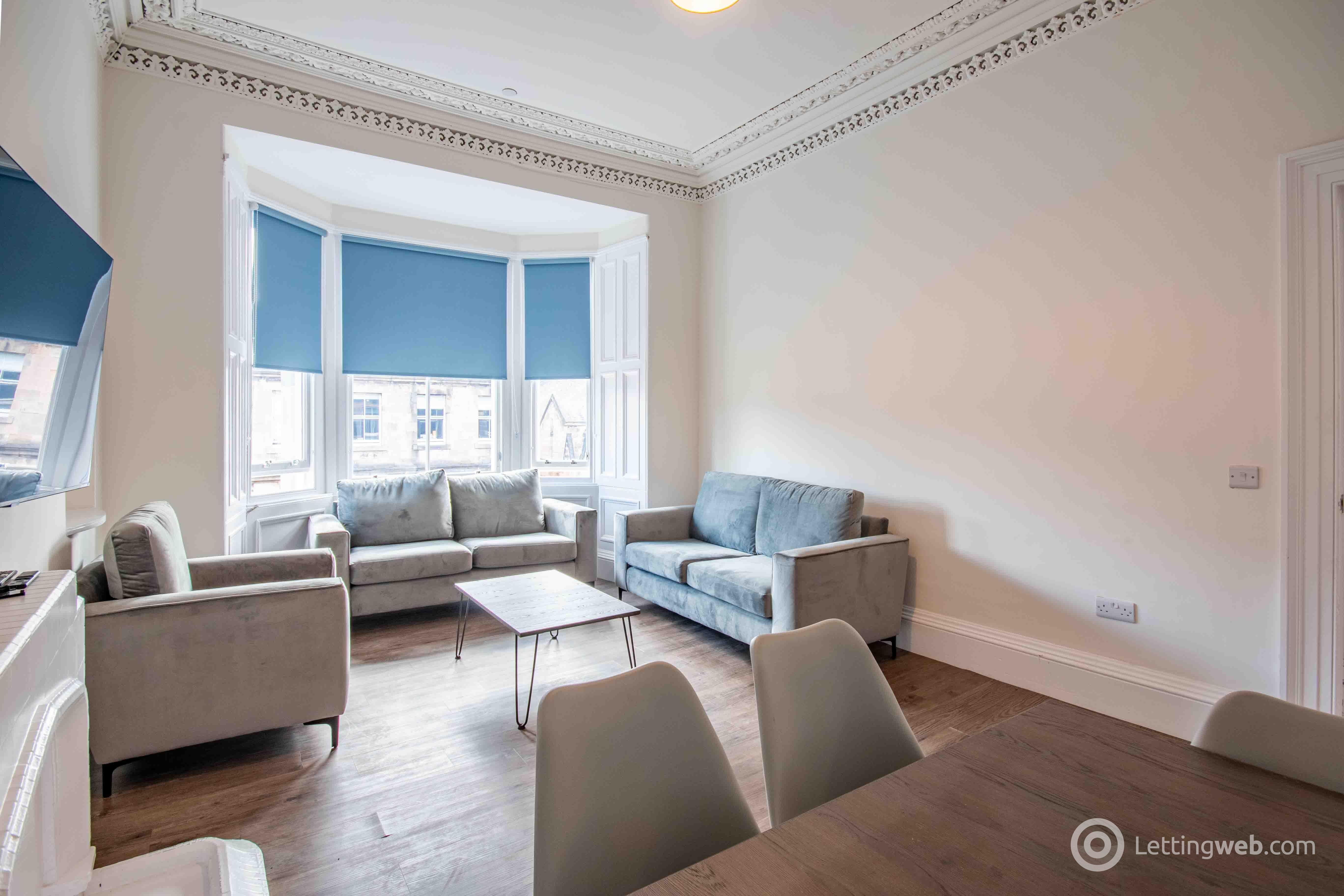 Room South Clerk Street in Edinburgh