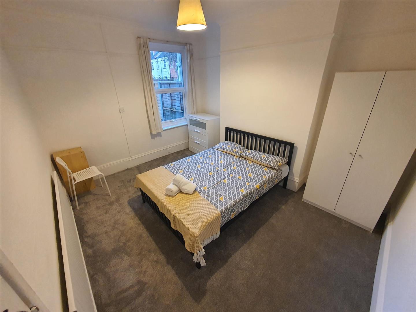 Room Lytton Road in Bournemouth
