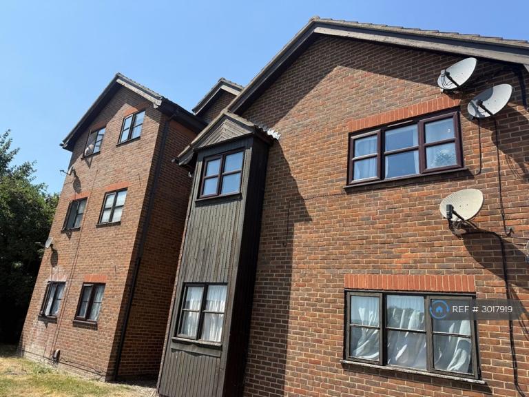 Flat Mill Road in Strood