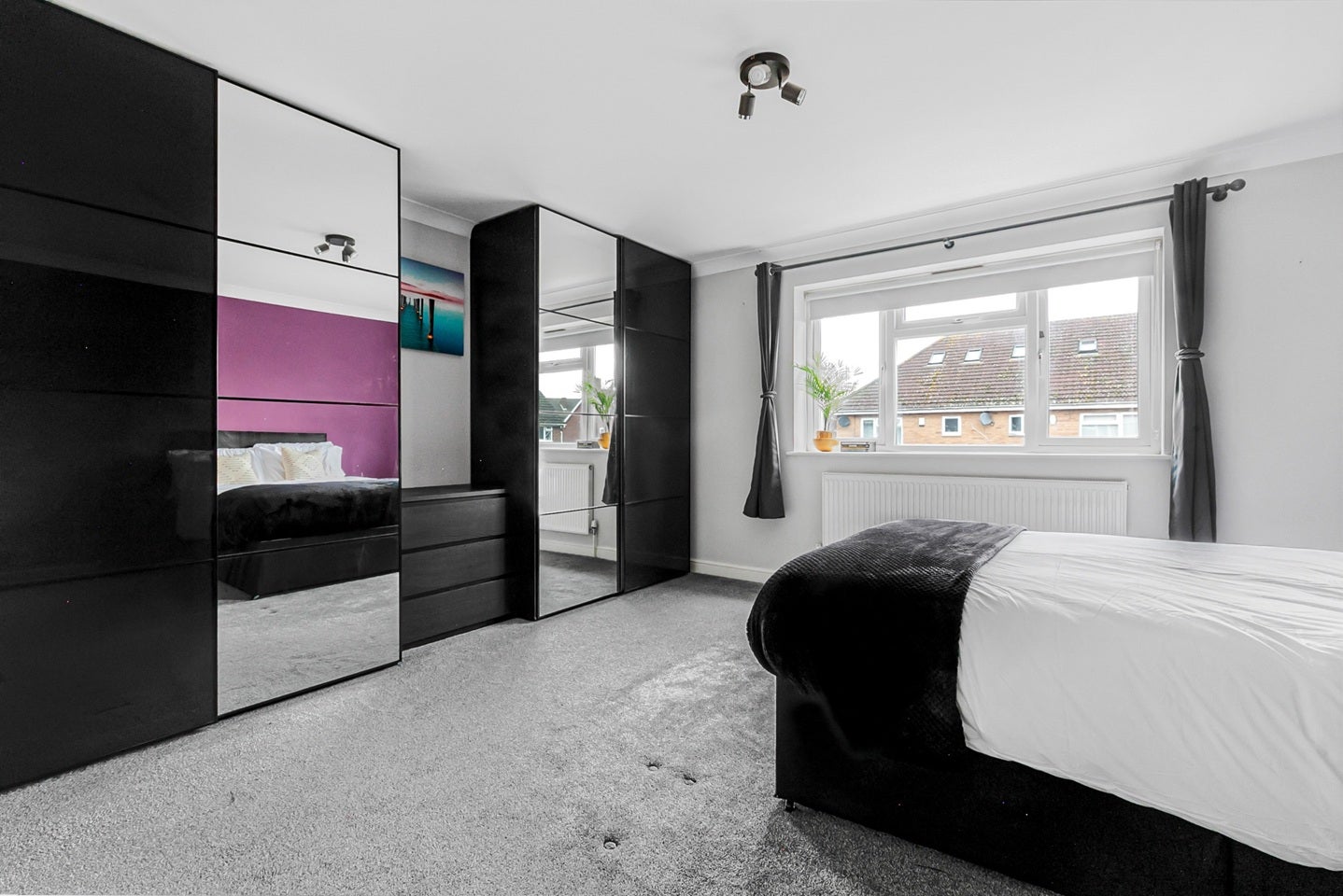 Room Bath Road in Slough