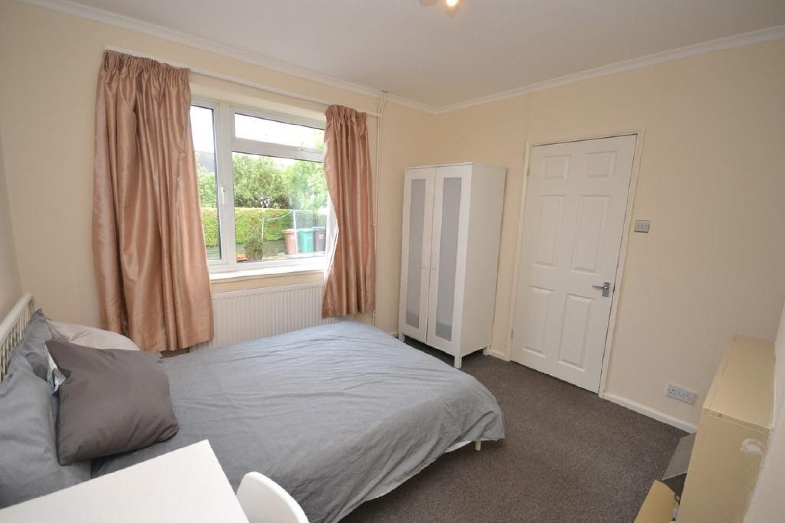 Room Shelley Avenue in Nottingham