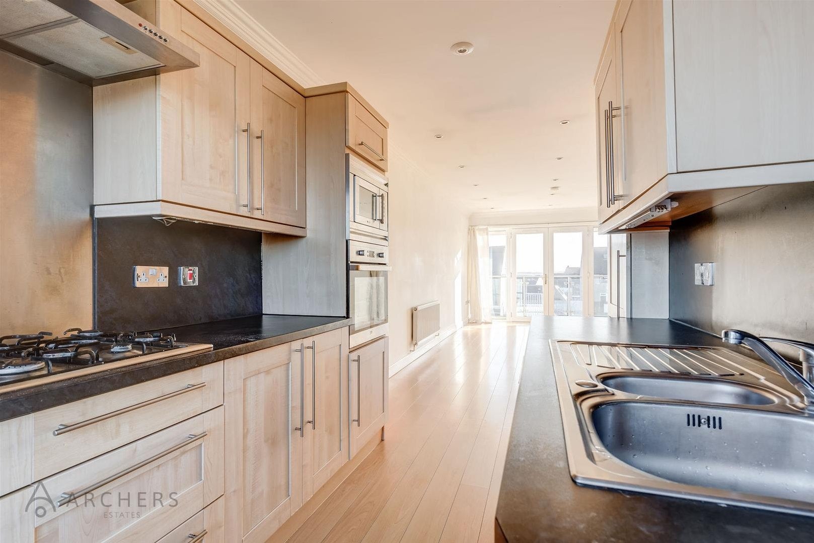 Flat Northfield Court in Sheffield