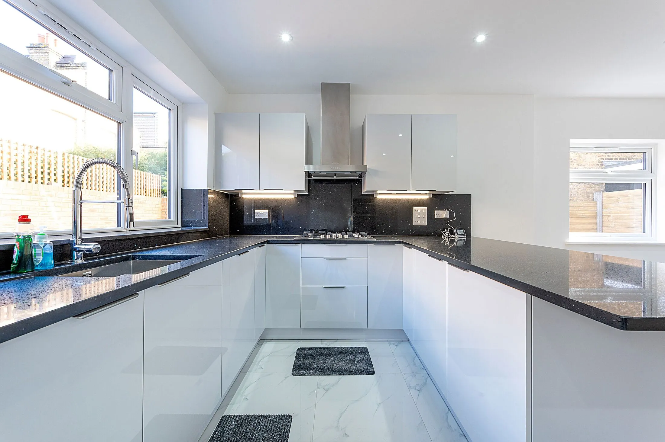 Flat Overdale Road in Greater London