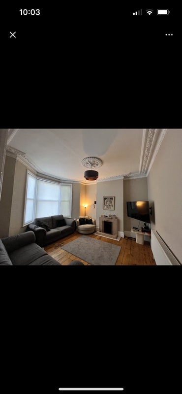 Room Galveston Road in Greater London