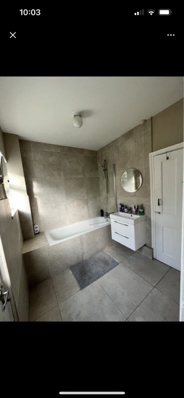 Room Galveston Road in Greater London