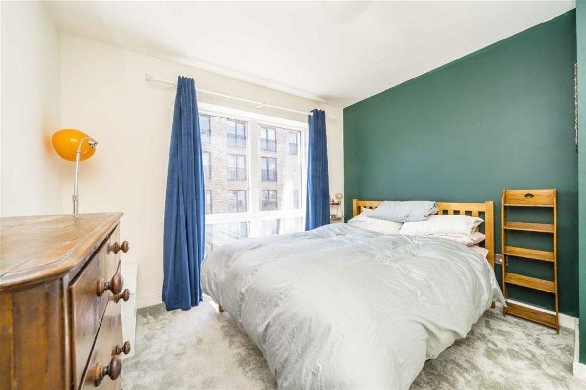 Flat Branch Place in Greater London