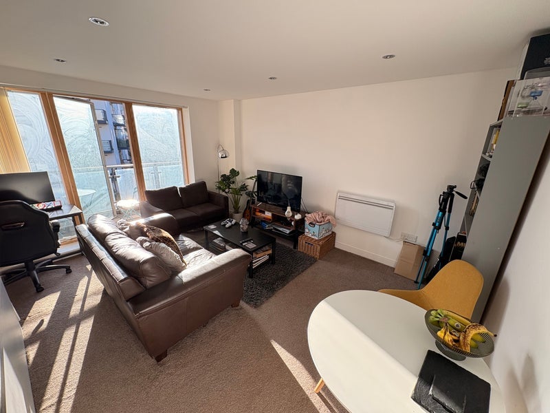 Flat Durnsford Road in Greater London