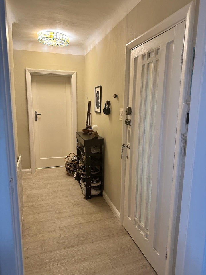 Flat Church Passage in Greater London
