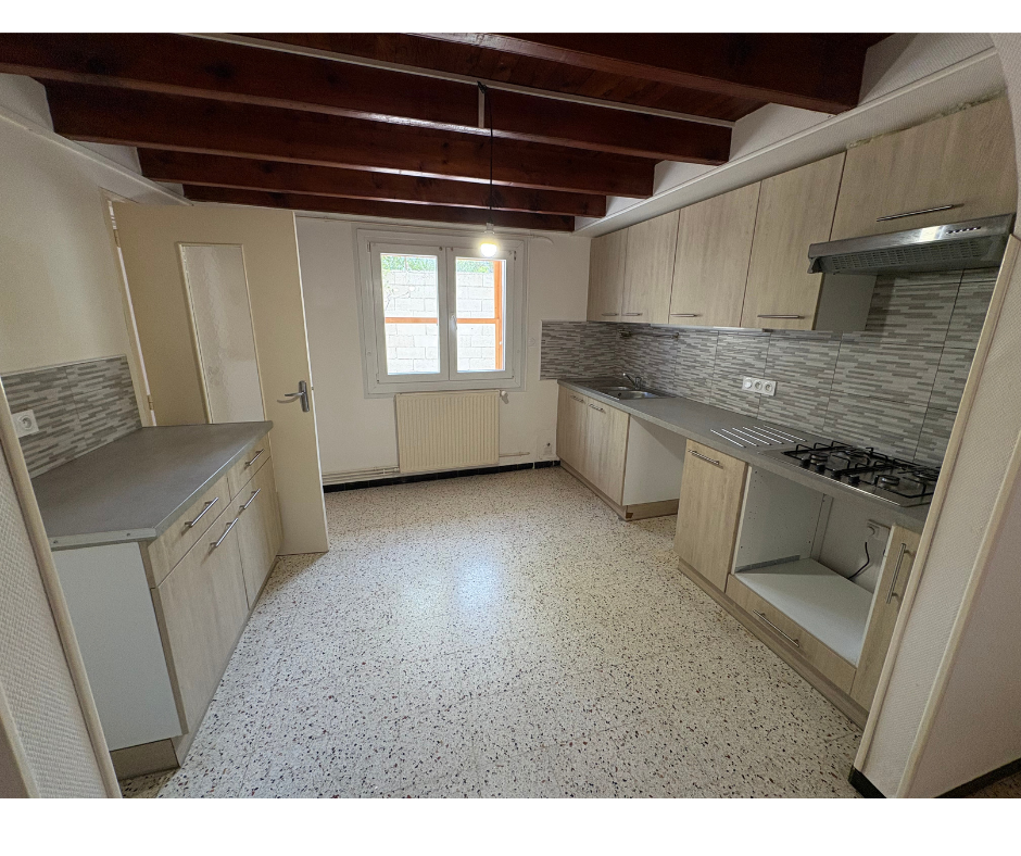 Maison D 113 à Les Cassés