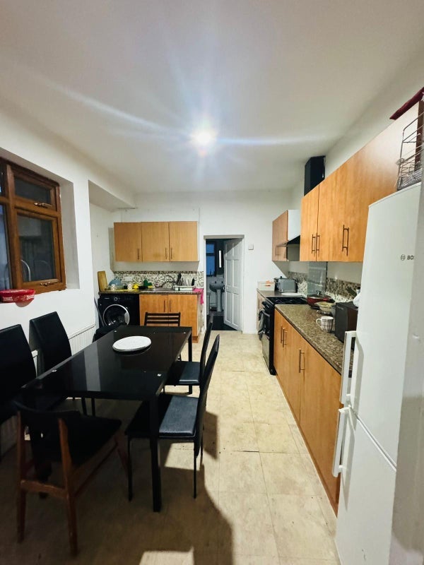 Room Lichfield Road in Greater London