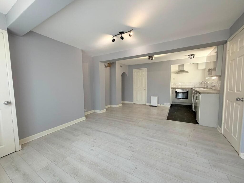 Flat Southover Street in Brighton