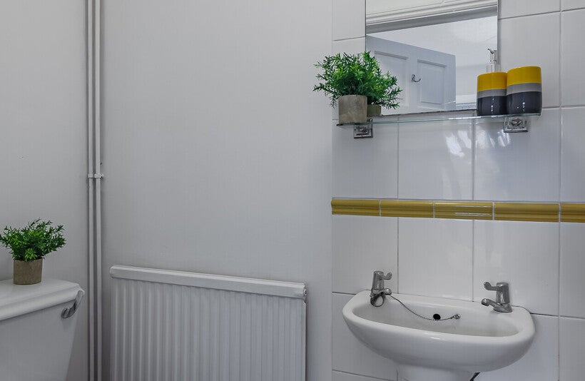 Room Dereham Road in Norwich