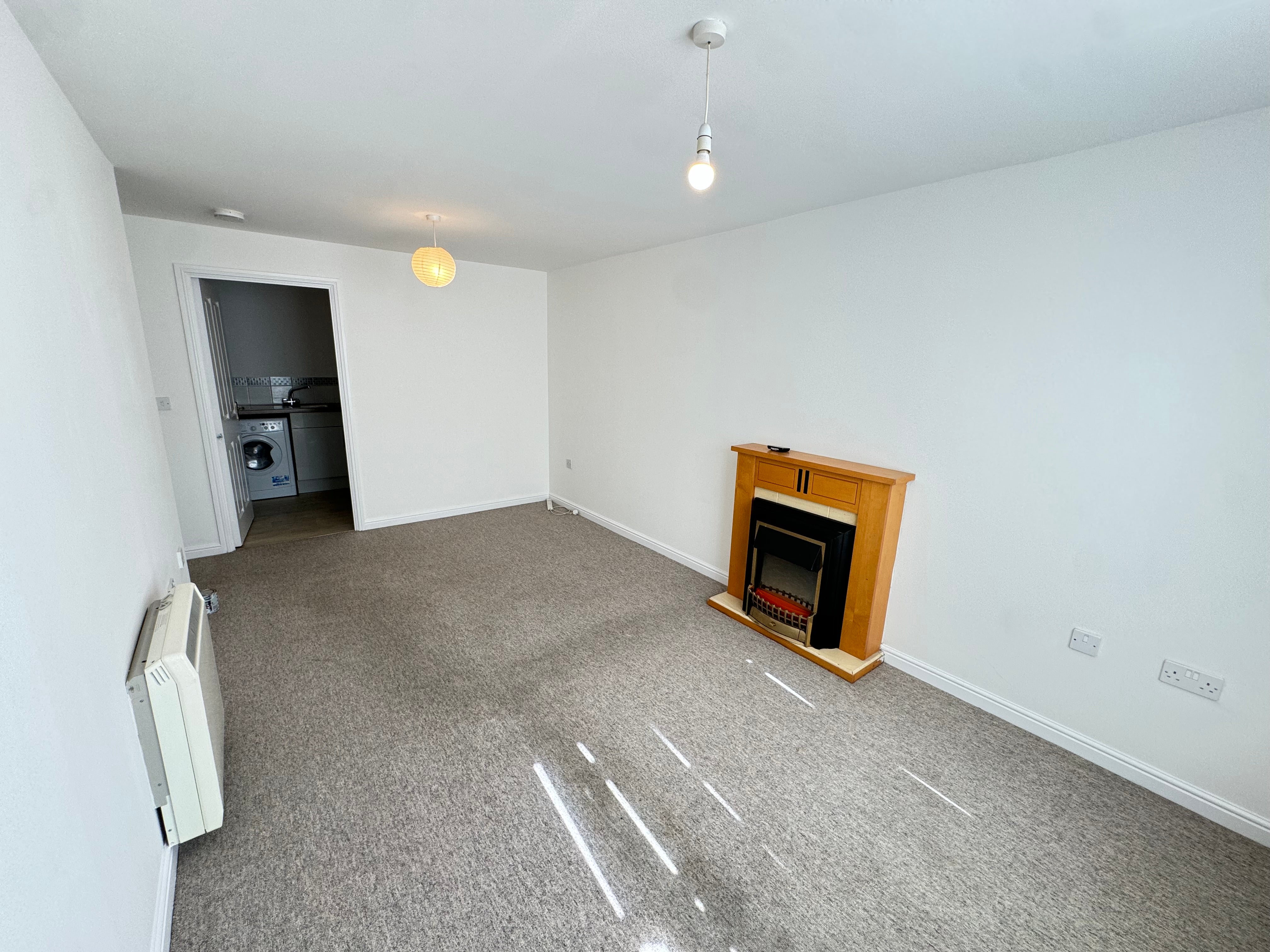Flat Fishponds Road in Bristol