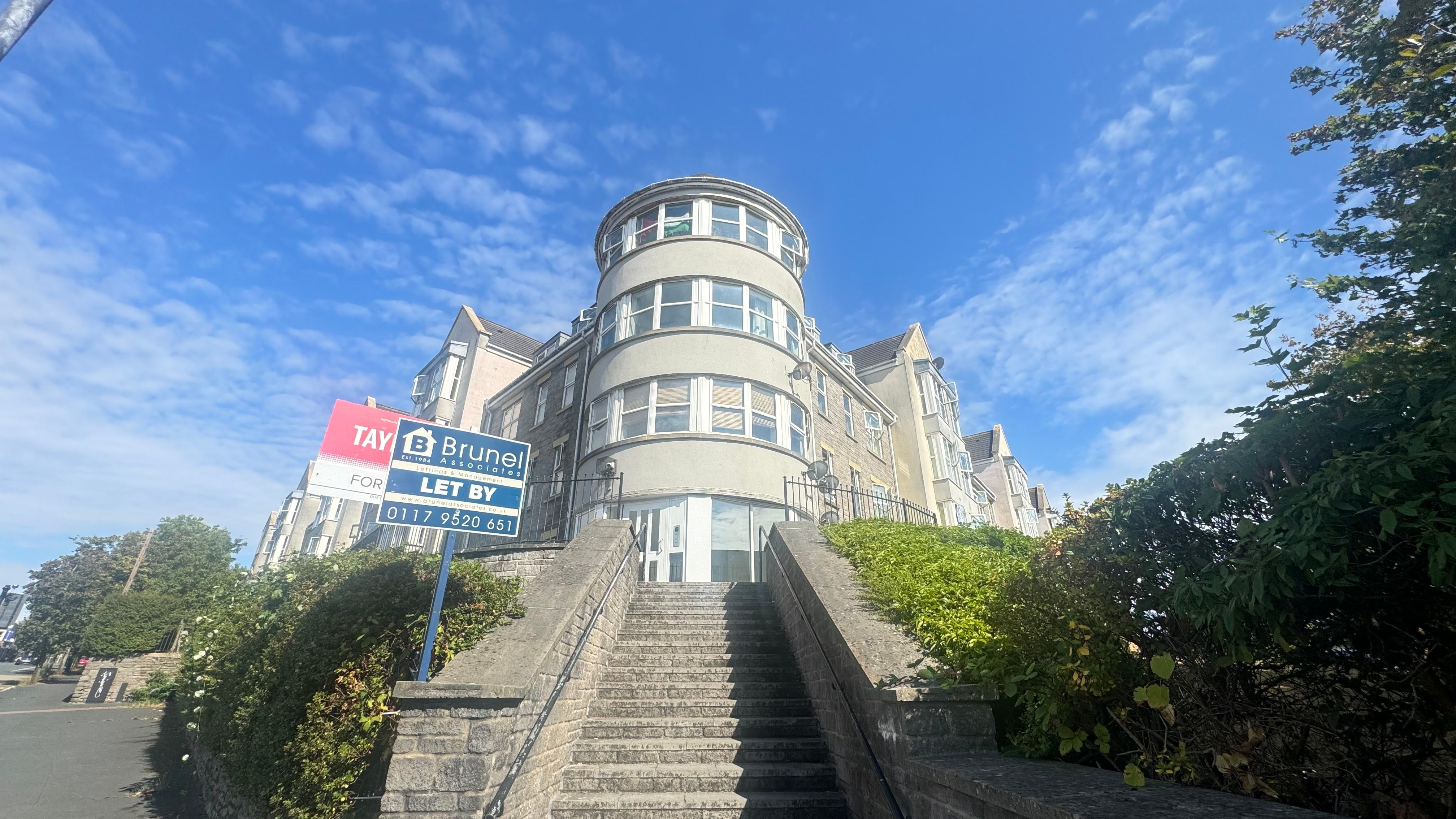 Flat Fishponds Road in Bristol