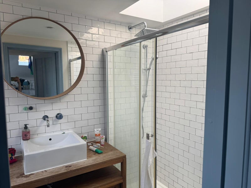 Room Adley Street in Greater London