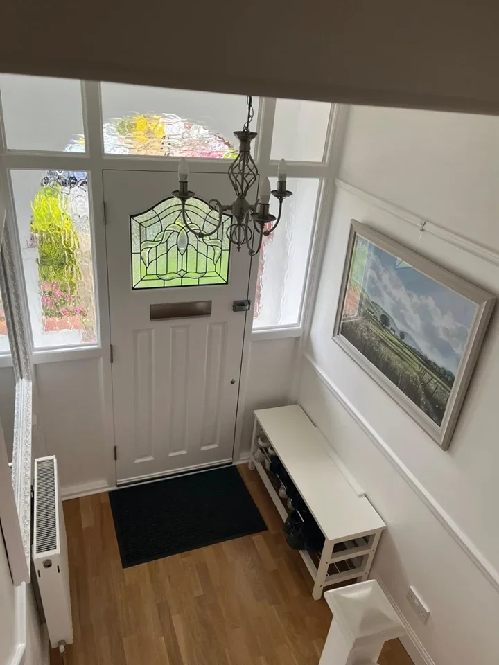 Room Cheriton Drive in Greater London