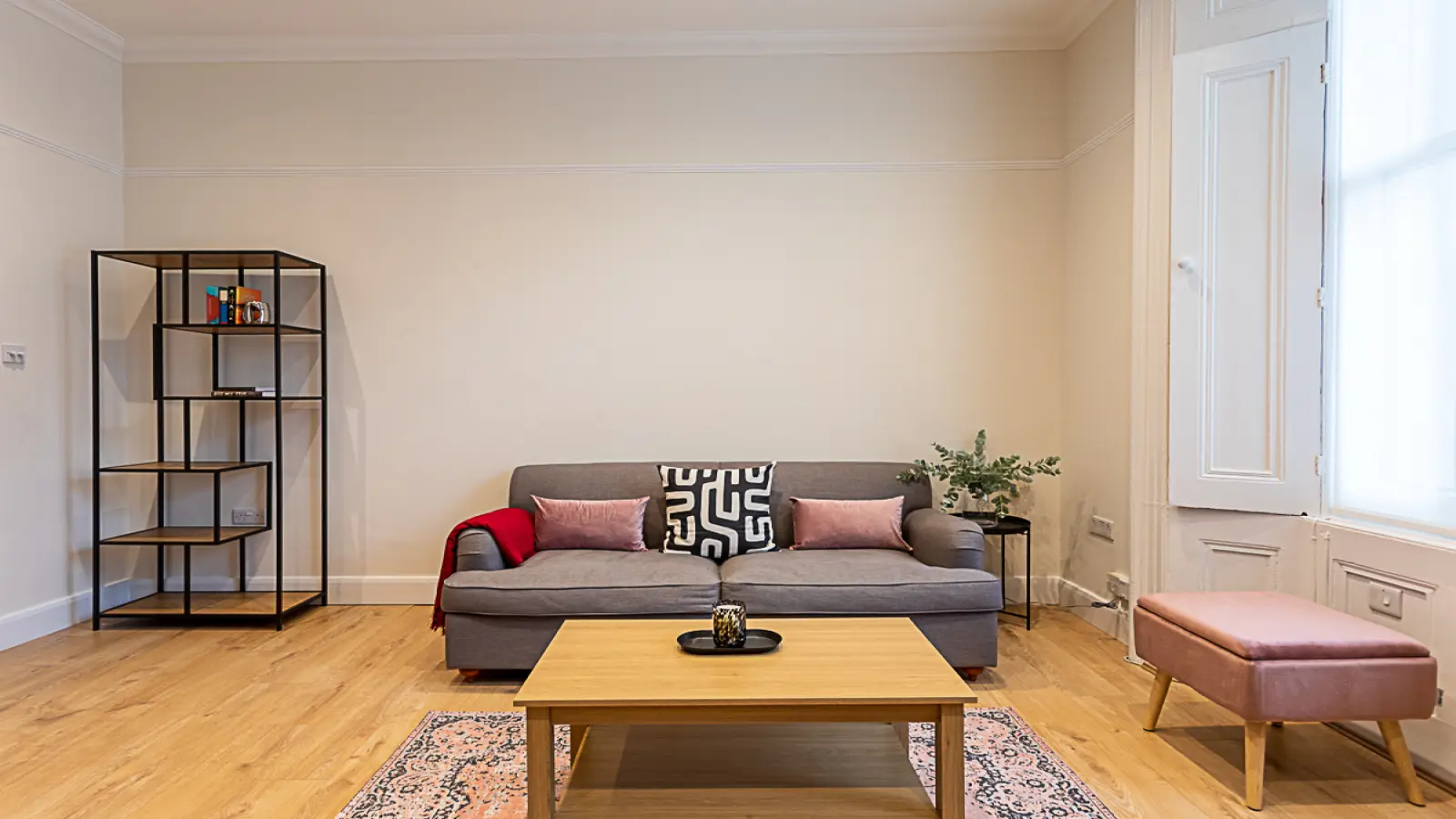 Flat Inverness Terrace in City of Westminster