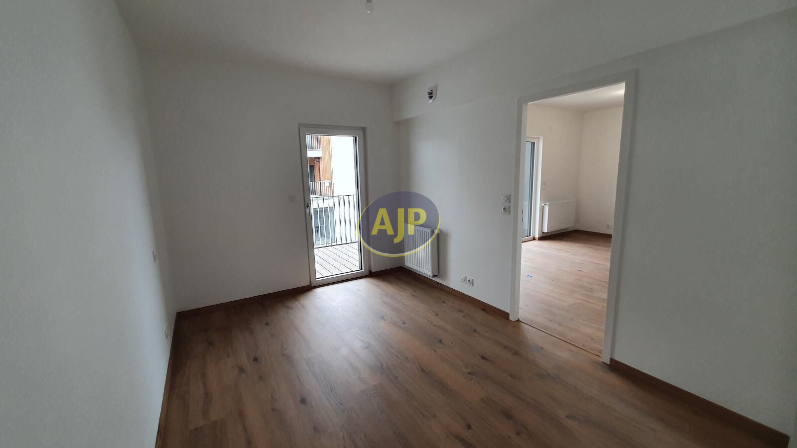Appartement Impasse de la Carmaletterie à Dun-le-Poëlier