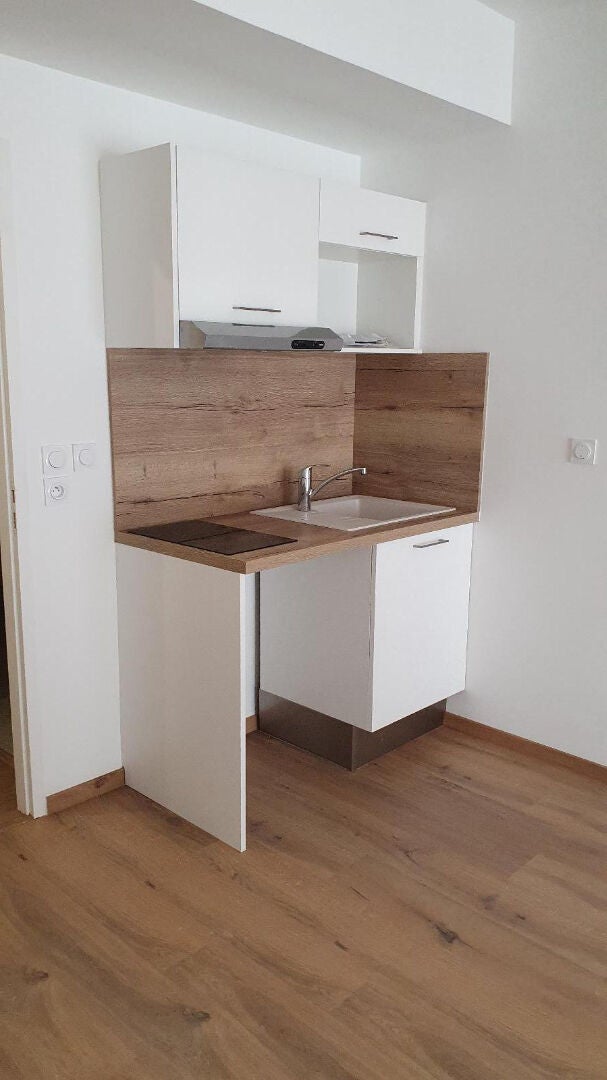 Appartement Impasse de la Carmaletterie à Dun-le-Poëlier