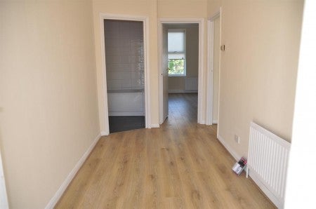 Flat Joel Street in Greater London