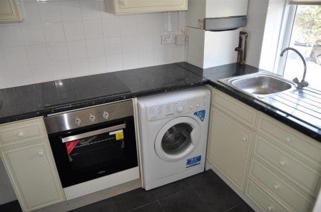 Flat Joel Street in Greater London