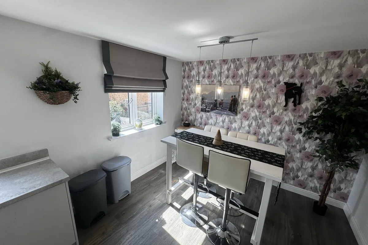 House Kestral Road in Weldon